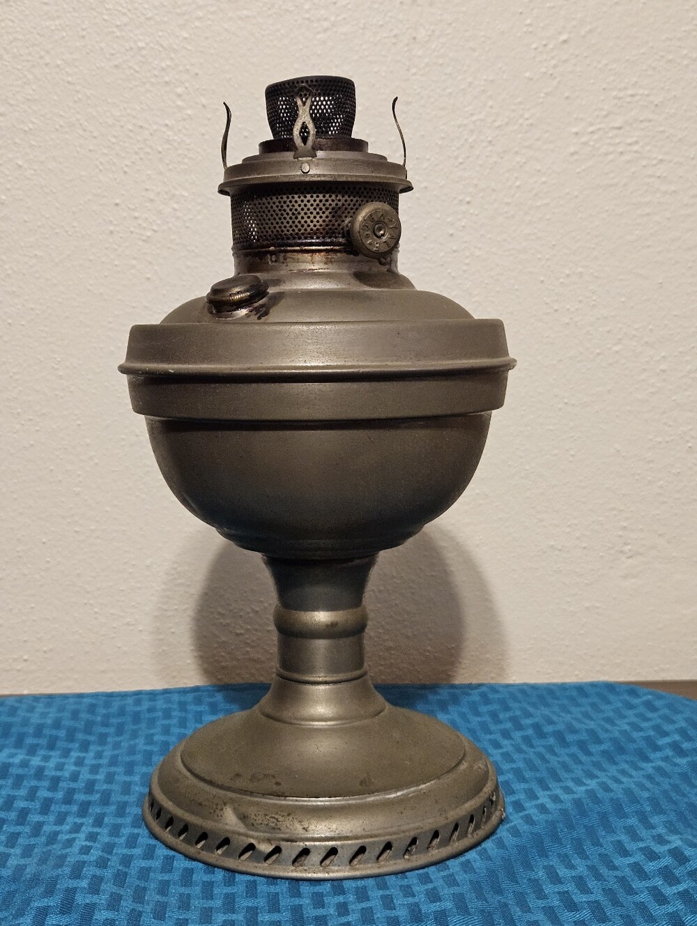 Antique Yale Manhattan Brass Co. Nickel Plated Brass Kerosene Lamp with Burner